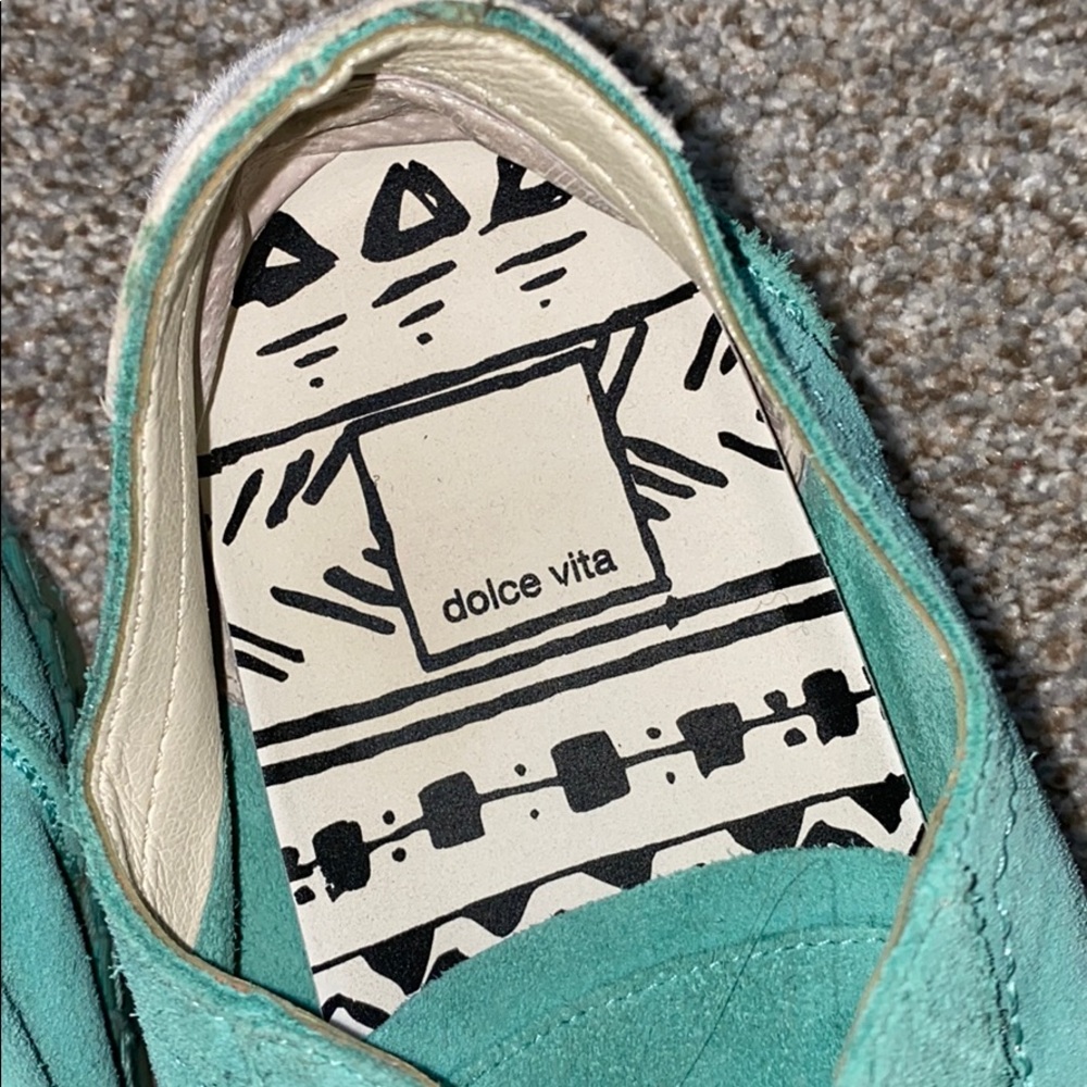 Dolce Vita Fashion Sneakers - Picture 2 of 4